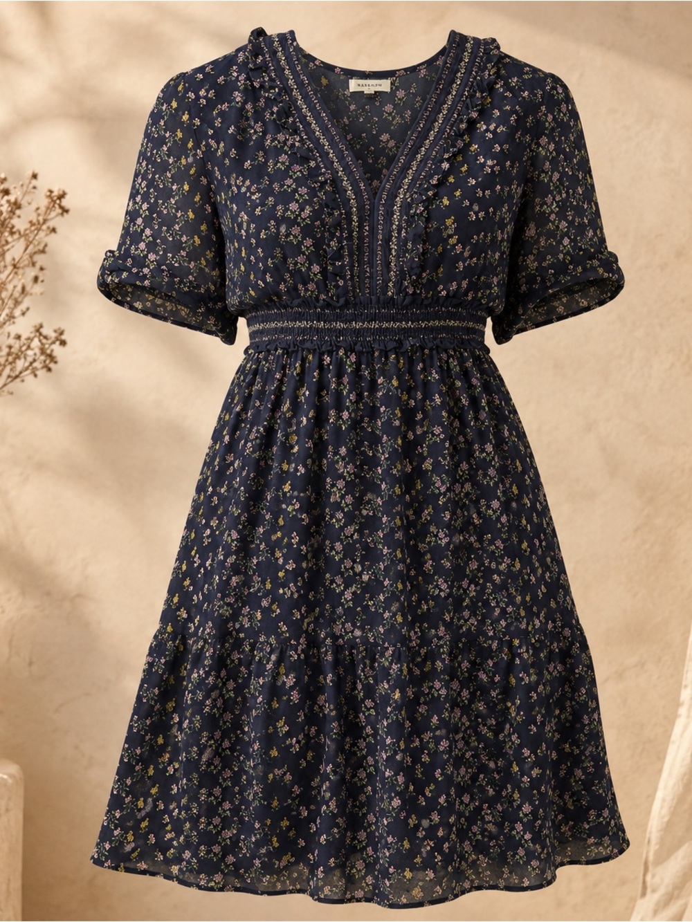 🌻Women's Navy Floral V-Neck Smocked Waist Dress🌻